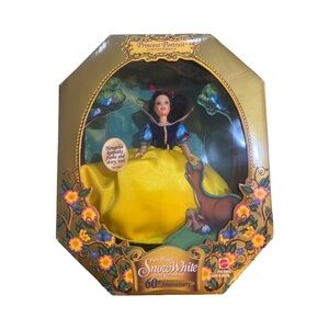 Snow White 60th Anniversary Doll Disney 1997 NEW